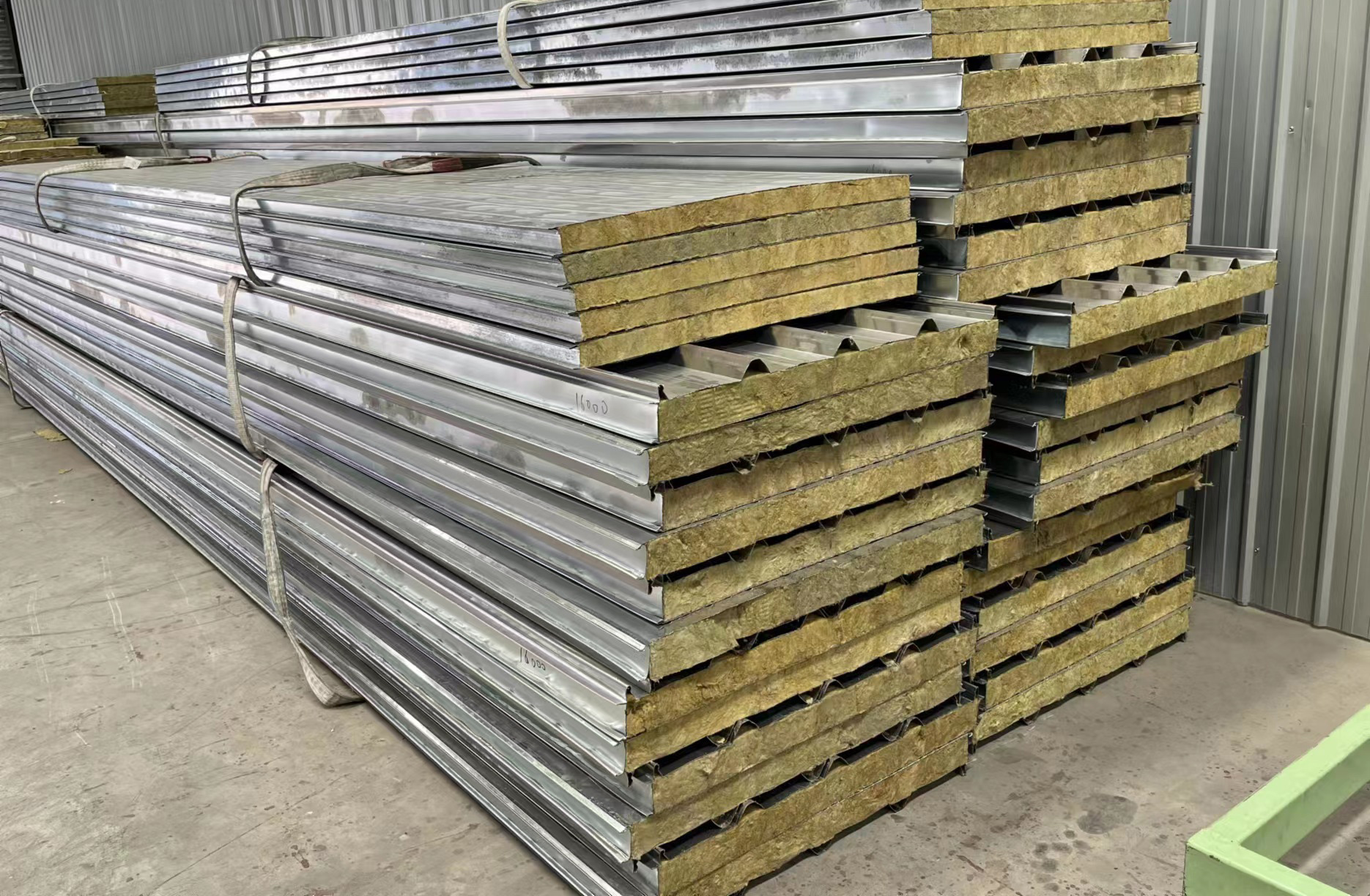 復(fù)合板庫(kù)存